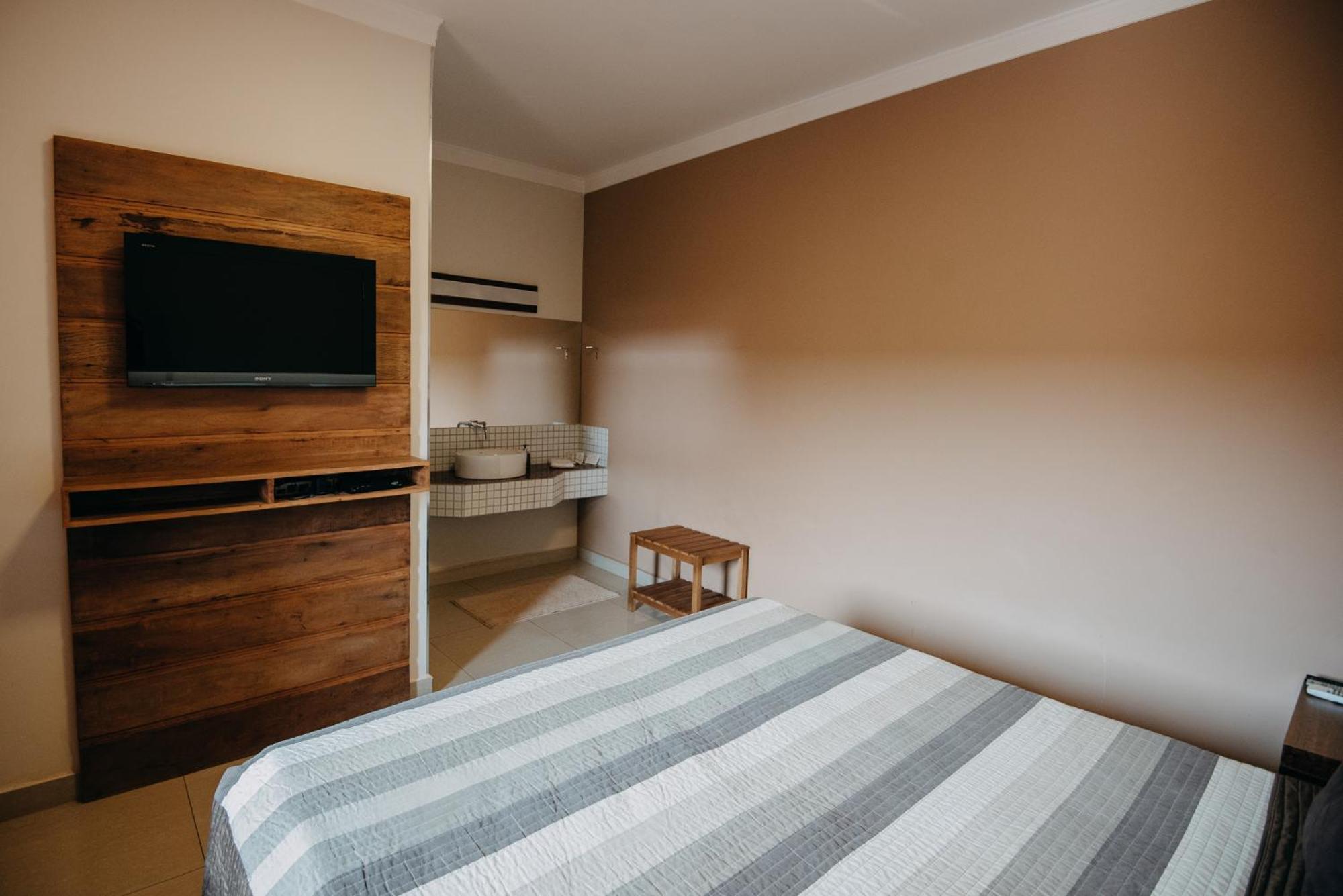 Hotel Pousada Santa Rita Ribeirao Preto Ngoại thất bức ảnh